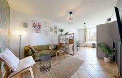 Rue Philippe Fabia, Lyon, Auvergne-Rhône-Alpes 69008