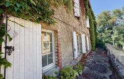Saint-Barthélemy, Auvergne-Rhône-Alpes 38270