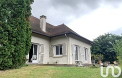 Thiers, Auvergne-Rhône-Alpes 63300