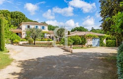 Suze-la-Rousse, Rhône-Alpes 26790
