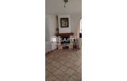 Pleurs, Champagne-Ardenne 51230