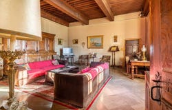 Lamure-sur-Azergues, Rhône-Alpes 69870