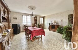 Mesnils-sur-Iton, Normandy 27240