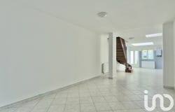 Roubaix, Hauts-de-France 59100