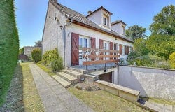 Neuville-Sur-Oise, Île-de-France 95000