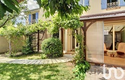 Les Clayes-sous-Bois, Île-de-France 78340