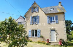 Trébeurden, Brittany 22560