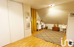 Mettray, Centre-Val de Loire 37390