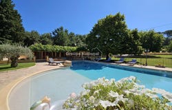 Pernes-les-Fontaines, Provence-Alpes-Côte-d'Azur 84210