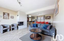 Bruyères-sur-Fère, Hauts-de-France 02130
