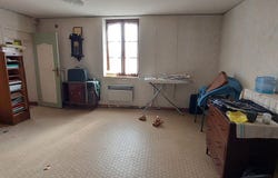 Changé, Pays de la Loire 72560