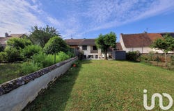 Charolles, Bourgogne-Franche-Comté 71120
