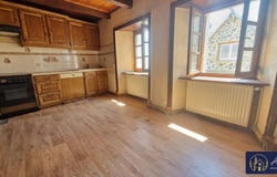 Apchon, Cantal 15400