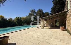 Grignan, Rhône-Alpes 26230