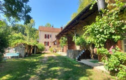 Suin, Burgundy 71220