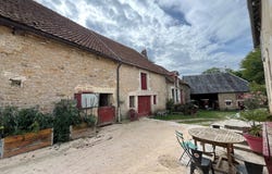 Pouilly-en-Auxois, Côte-d'Or 21320