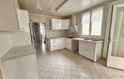 Thouars, Poitou-Charentes 79100