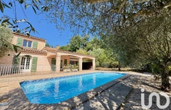 Saint-Maximin-la-Sainte-Baume, Provence-Alpes-Côte d'Azur 83470