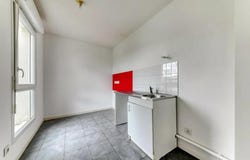 Decines Charpieu, Auvergne-Rhône-Alpes 69150
