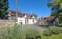 Charnizay, Centre 37290
