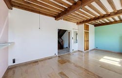 Charnay-Les-Macon, Bourgogne 71850