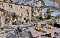 Le Val, Provence-Alpes-Côte-d'Azur 83143