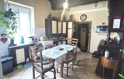 Auxy, Bourgogne 71400