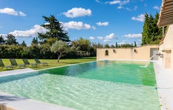 Pernes les Fontaines HH-15523427, Pernes les Fontaines, Provence-Alpes-Côte d'Azur 84210