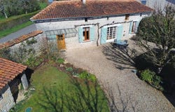 Nanteuil-en-Vallée, Poitou-Charentes 16700