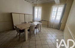 Thiers, Auvergne-Rhône-Alpes 63300