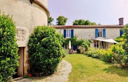 MAZERAY, Poitou-Charentes 17400