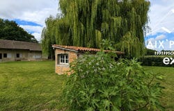 Vescours, Rhône-Alpes 01560