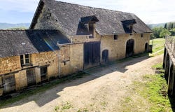 Saint-Cernin-de-Larche, Limousin 19600