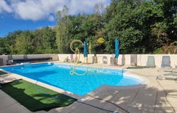 Luzé, Centre-Val de Loire 37120