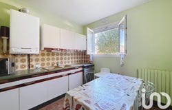 Vert-Saint-Denis, Île-de-France 77240