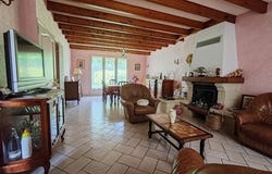 MONTAIGU, Pays de la Loire 85600