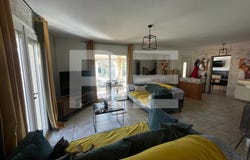 Garons, Languedoc-Roussillon 30128