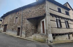 Calmont, Midi-Pyrénées 12450
