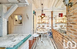 Laval, Pays de la Loire 53000