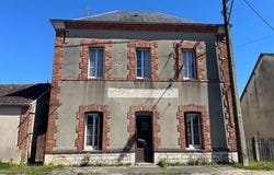 Argent-Sur-Sauldre, Centre 18410