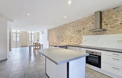 Meze, Languedoc-Roussillon 34140