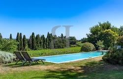 L'Isle-sur-la-Sorgue, Provence-Alpes-Côte d'Azur 84800