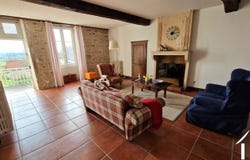 Nolay, Burgundy 21340
