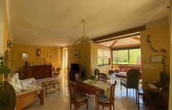 Caylus, Midi-Pyrénées 82160