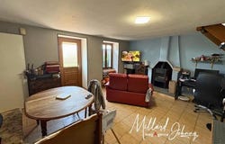 Villeneuve-En-Montagne, Bourgogne 71390