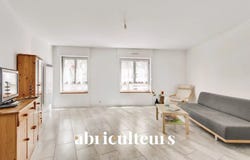 4 Rue Jules Guesde, Issy-les-Moulineaux, Île-de-France 92130
