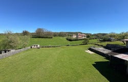 LONS-LE-SAUNIER, Bourgogne-Franche-Comté 39000