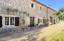 Nontron, Aquitaine 24300