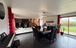 Vannes, Brittany 56000