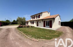 Thouars, Nouvelle-Aquitaine 79100